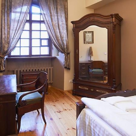וילנה Cozy Apartment In Gothic Style House In The Heart Of The Old Town מראה חיצוני תמונה